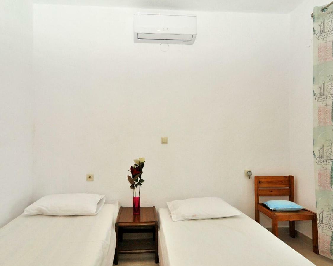 Apartamento Irina Haus Gerakini Exterior foto